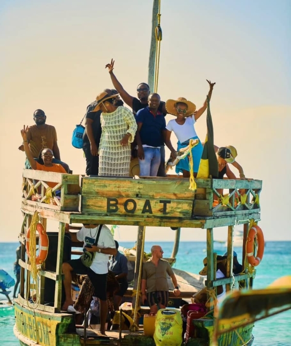 3 Days Zanzibar Escape – Salaam Cave, Islands & Ocean Adventures